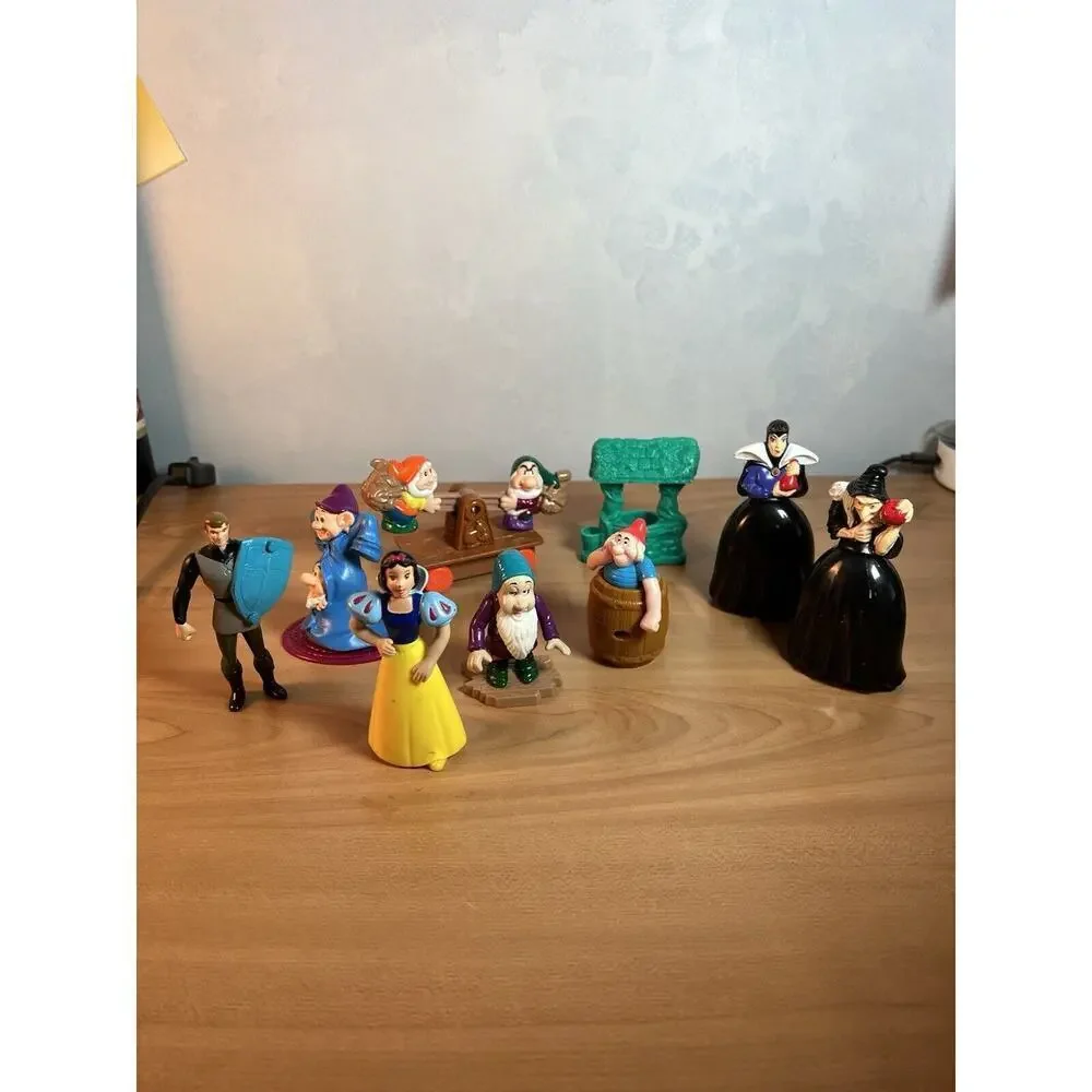 Bundle Of 9 Snow White Vintage Toys Fast Food 1990s